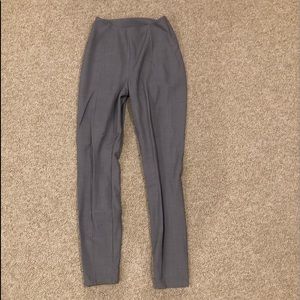 Lululemon Essential HR Trouser